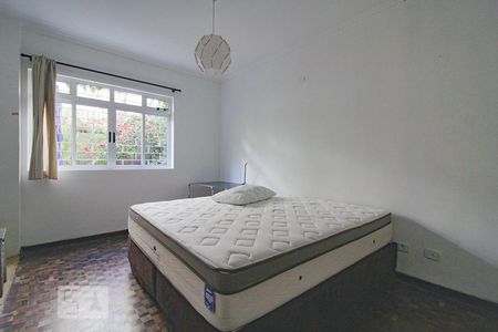 Quarto 1 de apartamento para alugar com 3 quartos, 130m² em Água Verde, Curitiba