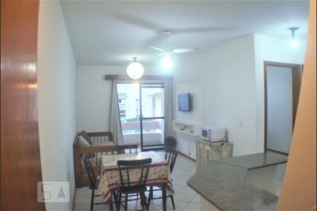 Sala de apartamento para alugar com 1 quarto, 54m² em Ingleses do Rio Vermelho, Florianópolis