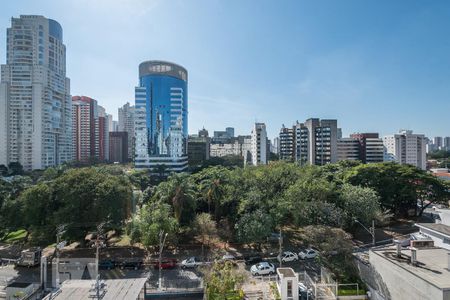 Vista de apartamento à venda com 2 quartos, 70m² em Cidade Monções, São Paulo