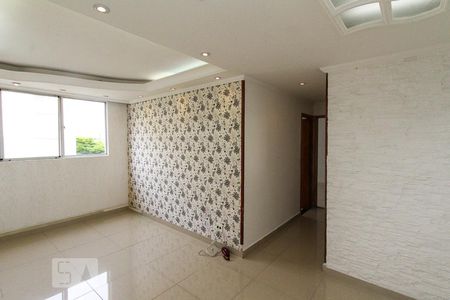 Sala de apartamento para alugar com 2 quartos, 71m² em Sítio Pinheirinho, São Paulo