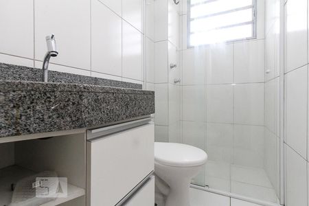 Banheiro de apartamento à venda com 3 quartos, 59m² em Parque da Vila Prudente, São Paulo