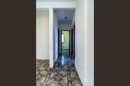 Corredor de apartamento para alugar com 3 quartos, 80m² em Vila Gopoúva, Guarulhos