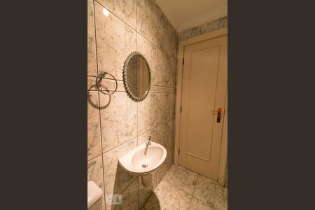 Lavabo de apartamento para alugar com 4 quartos, 176m² em Centro, Guarulhos