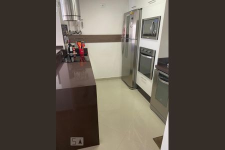 Apartamento à venda com 93m², 2 quartos e 1 vaga Apartamento à venda com 93m², 2 quartos e 1 vagaCozinha