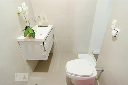 Banheiro da Suite de casa para alugar com 2 quartos, 176m² em Socorro, São Paulo