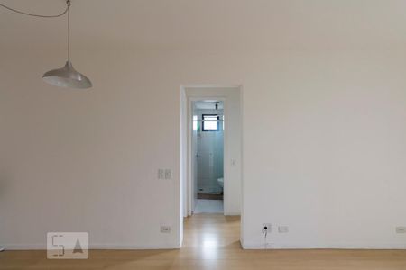 Sala de apartamento para alugar com 2 quartos, 65m² em Vila Monte Alegre, São Paulo