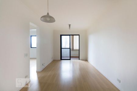 Sala de apartamento para alugar com 2 quartos, 65m² em Vila Monte Alegre, São Paulo