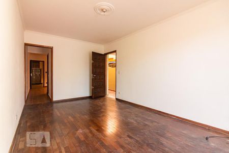 Sala de casa para alugar com 3 quartos, 140m² em Jardim Ester Yolanda, São Paulo