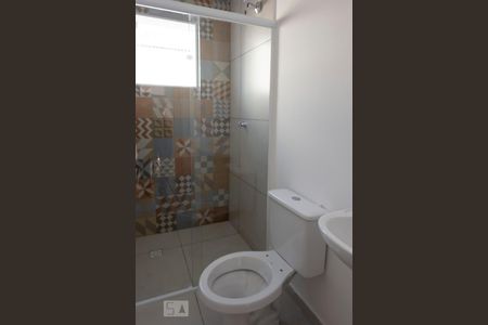 Banheiro Social de casa à venda com 2 quartos, 98m² em Chácara Califórnia, São Paulo
