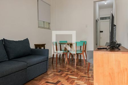 Sala de apartamento para alugar com 1 quarto, 45m² em Copacabana, Rio de Janeiro