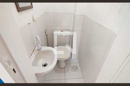 Lavabo de casa para alugar com 2 quartos, 85m² em Freguesia (jacarepaguá), Rio de Janeiro