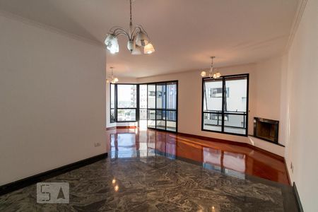 Sala de jantar de apartamento para alugar com 4 quartos, 205m² em Camargos, Guarulhos