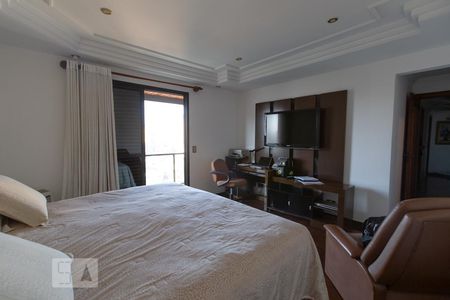 Suíte 1 de apartamento à venda com 4 quartos, 242m² em Vila Zelina, São Paulo