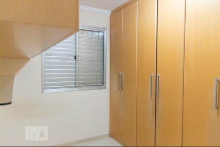 Quarto 2 de apartamento para alugar com 2 quartos, 48m² em Taboão, São Bernardo do Campo