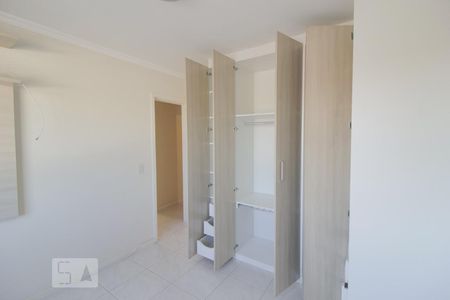 Quarto 1 de apartamento para alugar com 3 quartos, 88m² em Pinheirinho, Curitiba