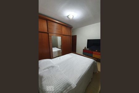 Quarto 1 de apartamento à venda com 2 quartos, 70m² em Grajaú, Rio de Janeiro