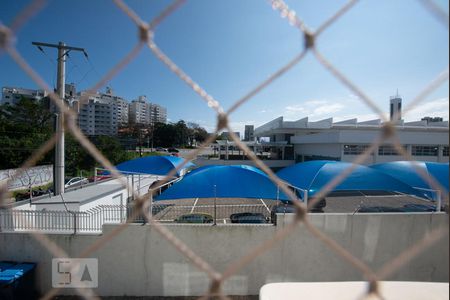 Vista Sala de apartamento para alugar com 3 quartos, 87m² em Estreito, Florianópolis