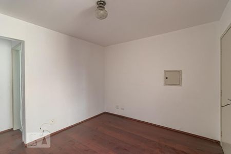 Sala de apartamento para alugar com 2 quartos, 44m² em Parada Xv de Novembro, São Paulo