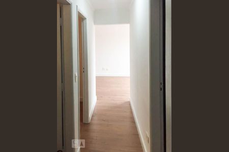 Corredor de apartamento à venda com 3 quartos, 84m² em Vila Ivone, São Paulo