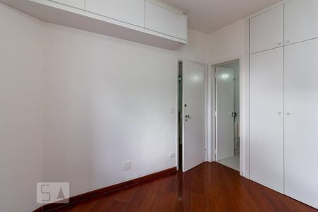 Suite 1 de apartamento à venda com 2 quartos, 70m² em Indianópolis, São Paulo