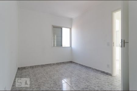 Quarto 2 de apartamento para alugar com 2 quartos, 55m² em Jardim Santa Cruz (campo Grande), São Paulo