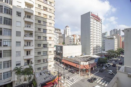 Vista de apartamento para alugar com 1 quarto, 29m² em República, São Paulo