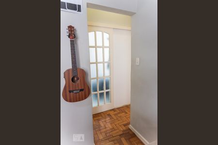 Corredor  de apartamento para alugar com 1 quarto, 40m² em Tijuca, Rio de Janeiro