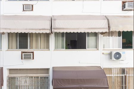 Vista da sala de apartamento para alugar com 1 quarto, 40m² em Tijuca, Rio de Janeiro