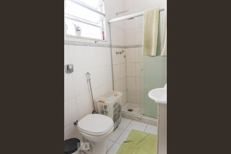 Banheiro  de apartamento à venda com 1 quarto, 40m² em Tijuca, Rio de Janeiro