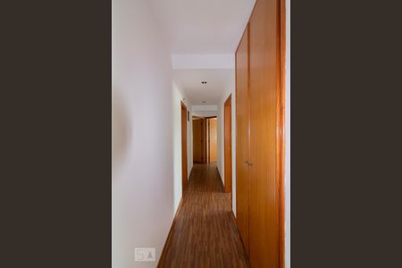 Corredor Quartos de apartamento à venda com 4 quartos, 175m² em Planalto Paulista, São Paulo