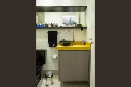 Banheiro de kitnet/studio à venda com 1 quarto, 48m² em Centro, São Paulo