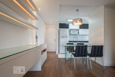 Sala de apartamento à venda com 2 quartos, 70m² em Vila Congonhas, São Paulo