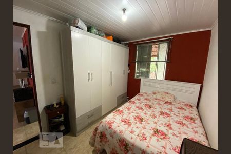 Dormitório de casa à venda com 2 quartos, 30m² em Feitoria, São Leopoldo