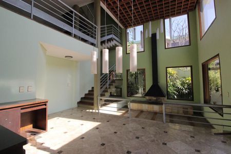 Sala de casa à venda com 4 quartos, 420m² em City América, São Paulo