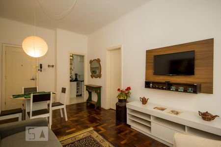 Sala de apartamento para alugar com 1 quarto, 45m² em Copacabana, Rio de Janeiro