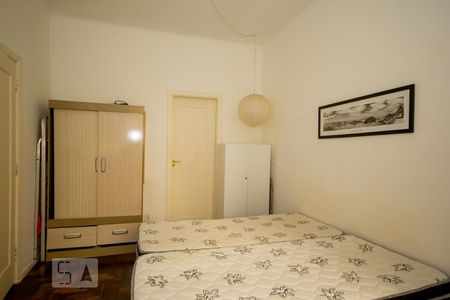 Quartos  de apartamento para alugar com 1 quarto, 45m² em Copacabana, Rio de Janeiro