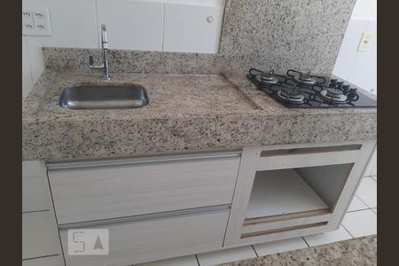 Cozinha de apartamento para alugar com 2 quartos, 55m² em Setor Negrão de Lima, Goiânia