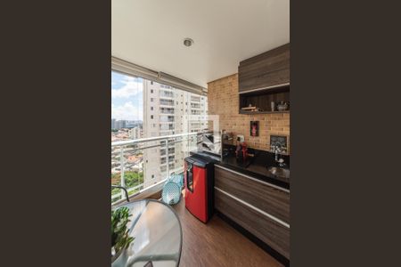 Sacada de apartamento à venda com 2 quartos, 90m² em Vila Brasílio Machado, São Paulo