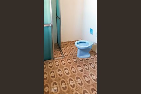 Banheiro  de apartamento à venda com 3 quartos, 240m² em Jardim Chapadão, Campinas