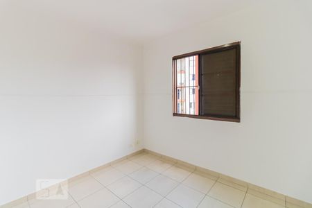 Quarto 2 de apartamento para alugar com 2 quartos, 46m² em Vila Araguaia, São Paulo