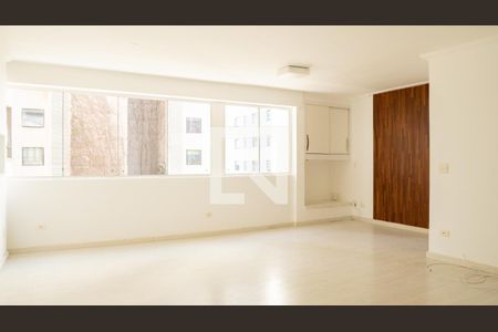 Sala de apartamento para alugar com 2 quartos, 115m² em Cerqueira César, São Paulo