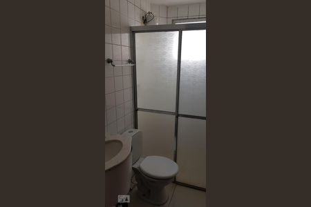 Banheiro de apartamento para alugar com 3 quartos, 64m² em Jardim Pitangueiras I, Jundiaí