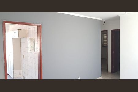 Sala de apartamento para alugar com 3 quartos, 64m² em Jardim Pitangueiras I, Jundiaí