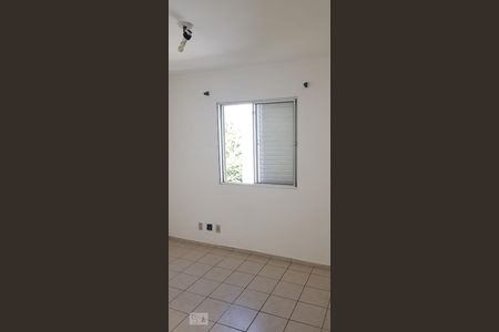 Quarto 2 de apartamento para alugar com 3 quartos, 64m² em Jardim Pitangueiras I, Jundiaí