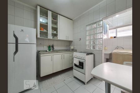 Cozinha de apartamento para alugar com 1 quarto, 50m² em Saúde, São Paulo