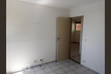 Quarto 1 de apartamento para alugar com 2 quartos, 50m² em Vila Santana, São Paulo