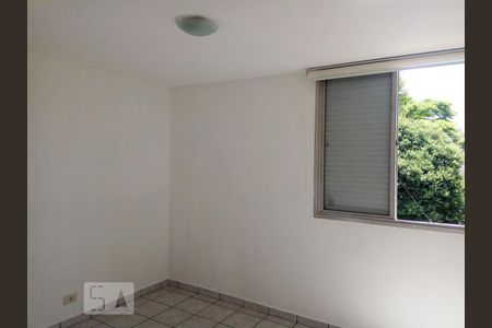 Quarto 1 de apartamento para alugar com 2 quartos, 50m² em Vila Santana, São Paulo