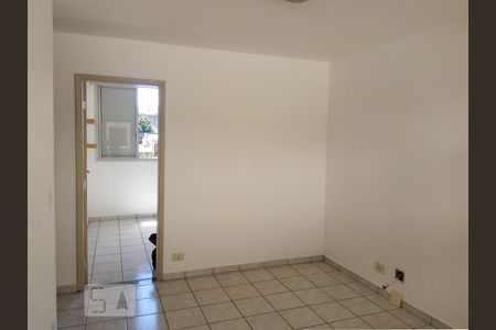 Sala de apartamento para alugar com 2 quartos, 50m² em Vila Santana, São Paulo