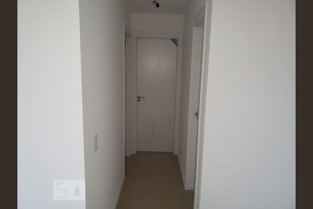 Corredor de apartamento para alugar com 2 quartos, 64m² em Jacarepaguá, Rio de Janeiro