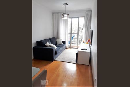 Sala de apartamento para alugar com 3 quartos, 64m² em City América, São Paulo